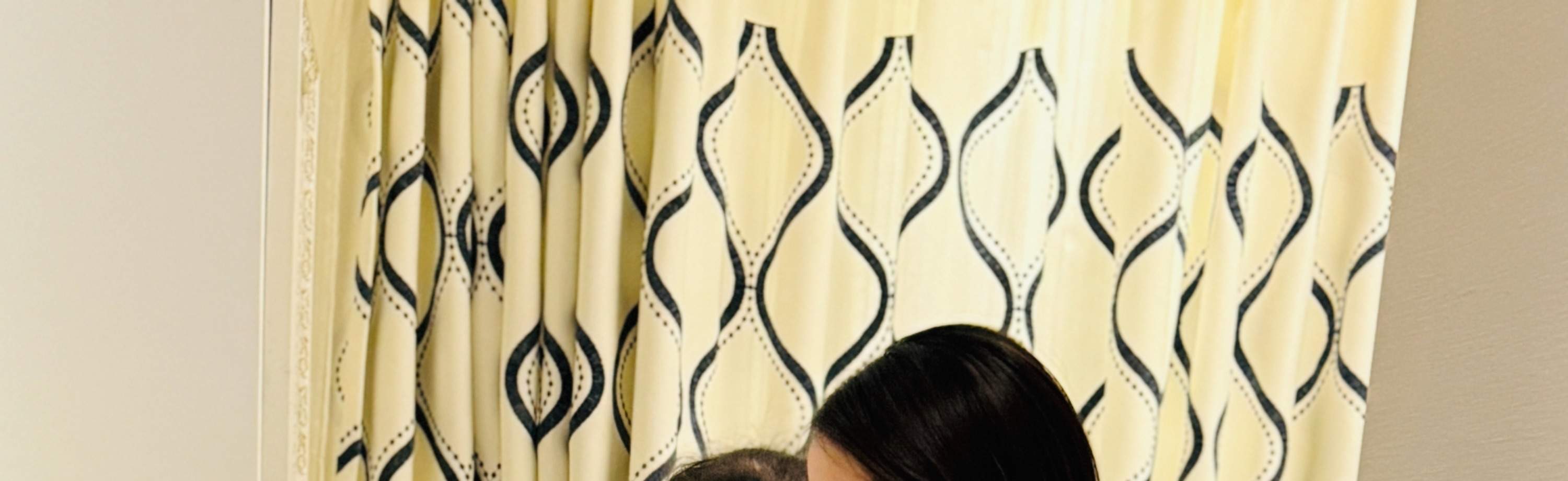 Wie das Negativ-Ionen-Kristall-Felsenbad (ausgewählte japanische Negativ-Ionen, brasilianische Kristalle und tibetische Medizin-Königssteine, Sie können sich einfach hinlegen, tief schwitzen und Ihre Gesundheit genießen)